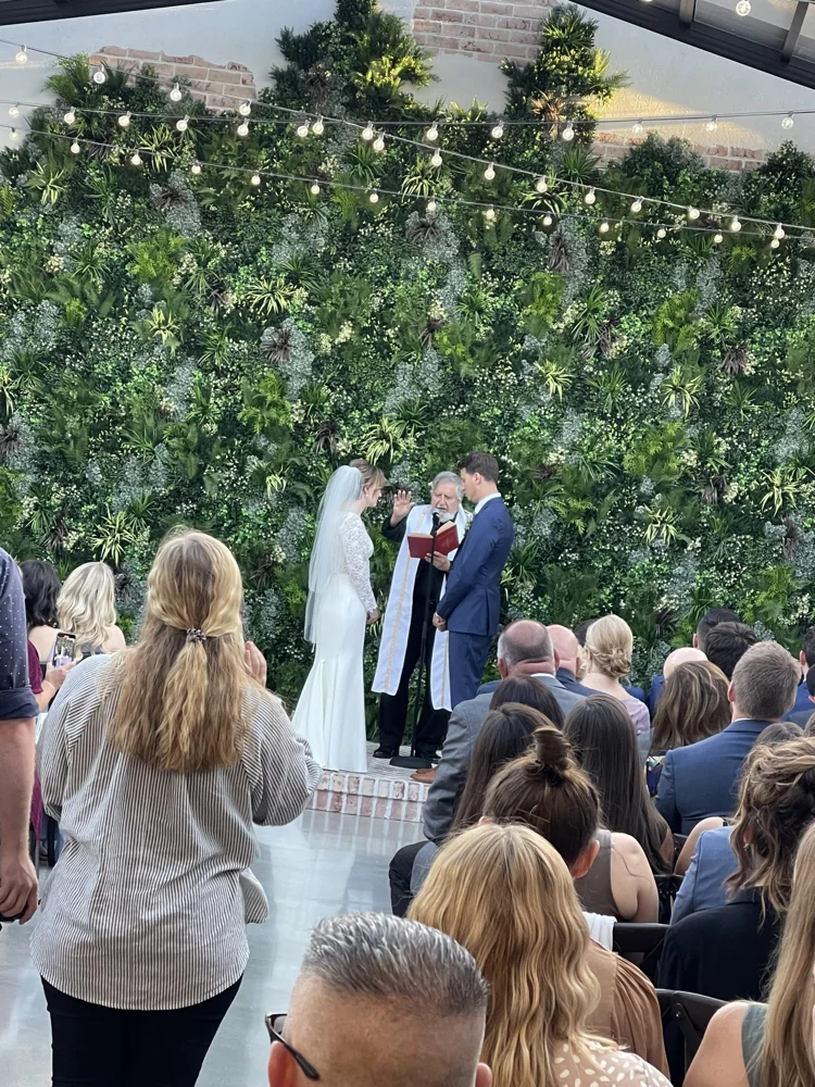 Taylor and Michael exchanging vows